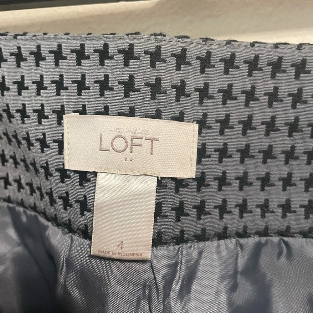 Loft Patterned Skirt - Picture 5 of 6